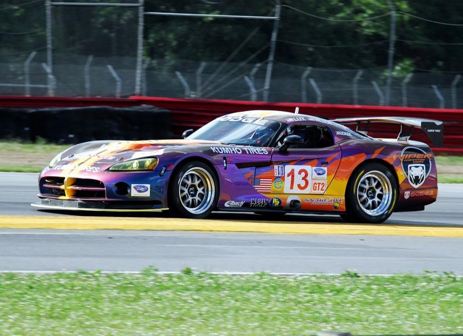  Dodge Viper SRT10 Competition Coupe 2002 года  (фото 10 из 25)